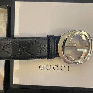 Mens Gucci belt. Size 100 (fits 36 waist)
